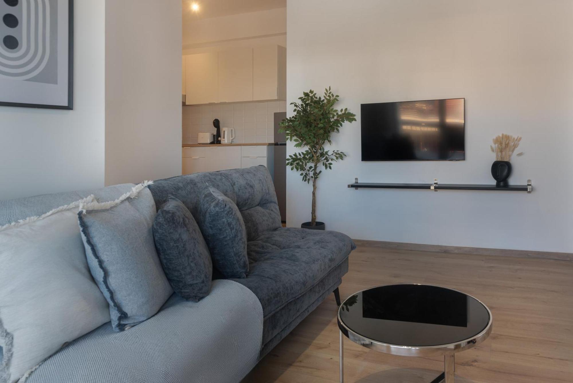 Phaedrus Living City Breeze Residences Finesse Lárnaca Exterior foto